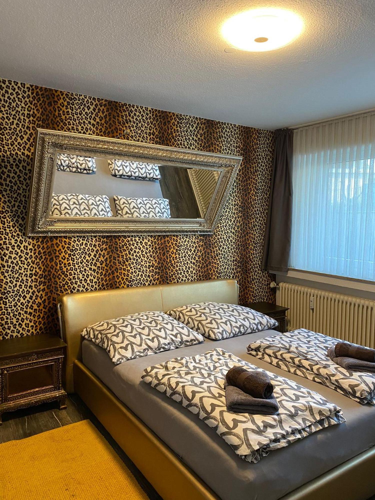 Apartment Dusseldorf-South - Self Check-In 외부 사진